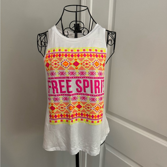 NWT Rue 21 “Free Spirit” Graphic Tank Top in Multiple Sizes - Picture 1 of 5
